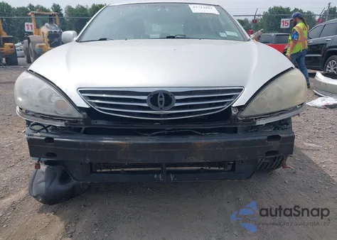 2005 Toyota Camry Le из США, поврежденный, VIN 4T1BE32K95U969270